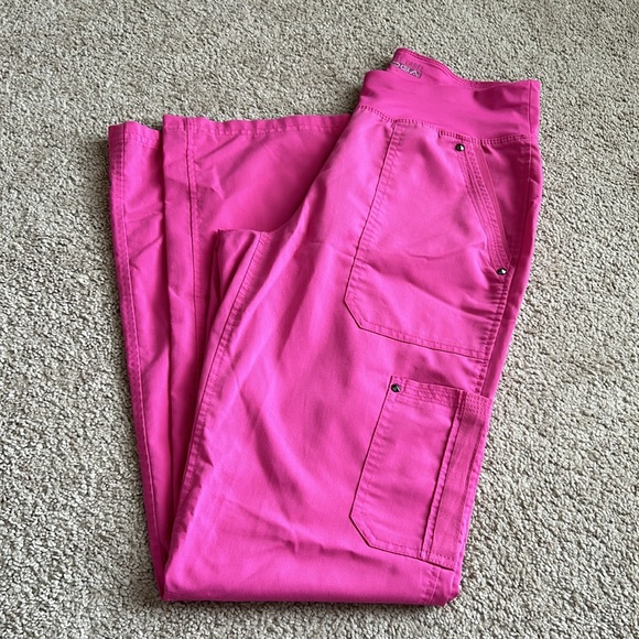 Scrub set - Picture 5 of 9